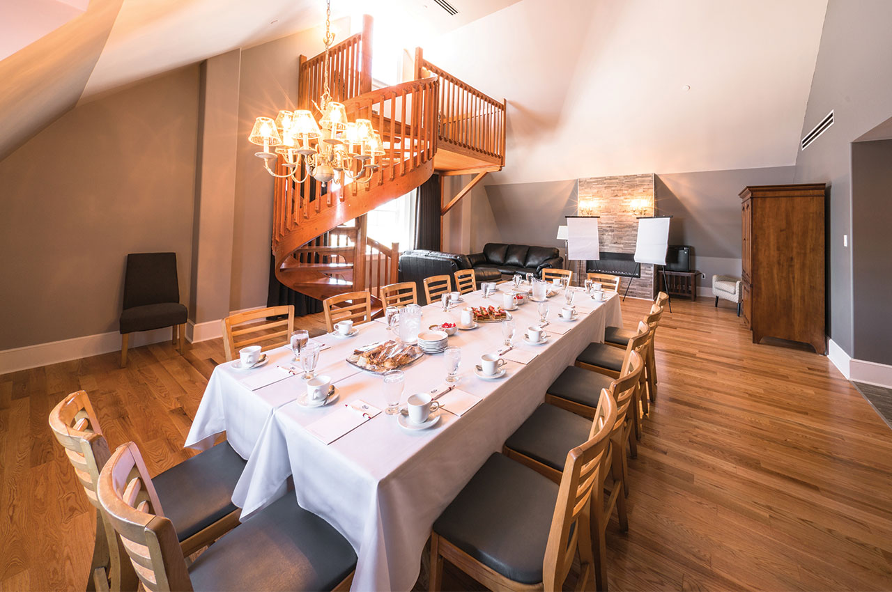 Meetings-(Executive-Suite)