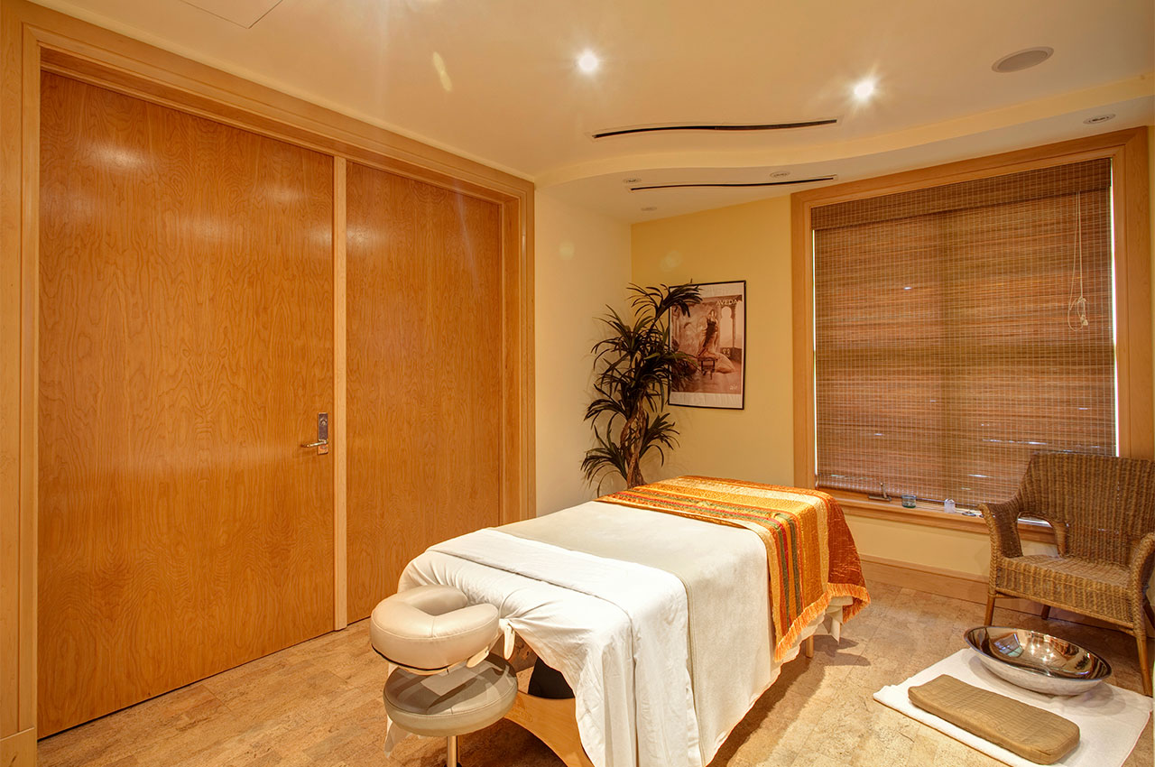 Massage Room -